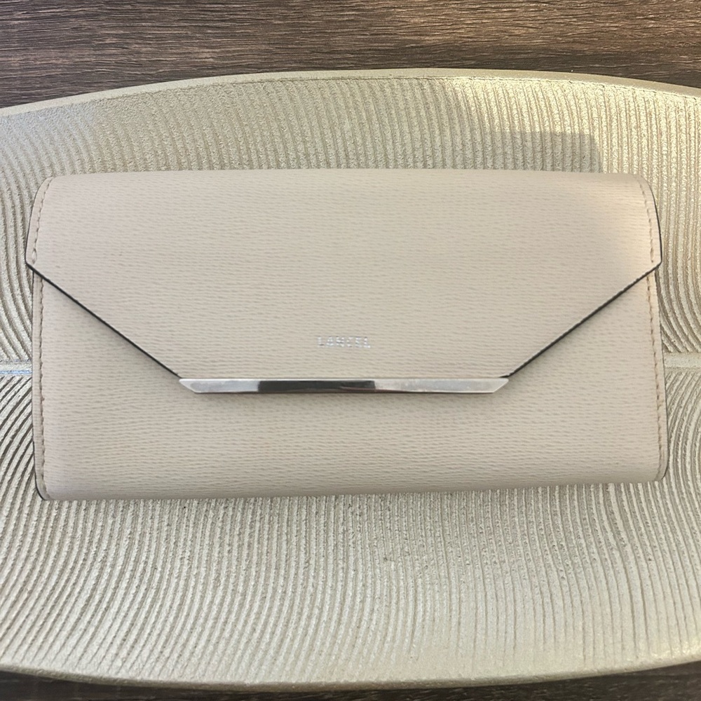 Elegant cream Women's Wallet